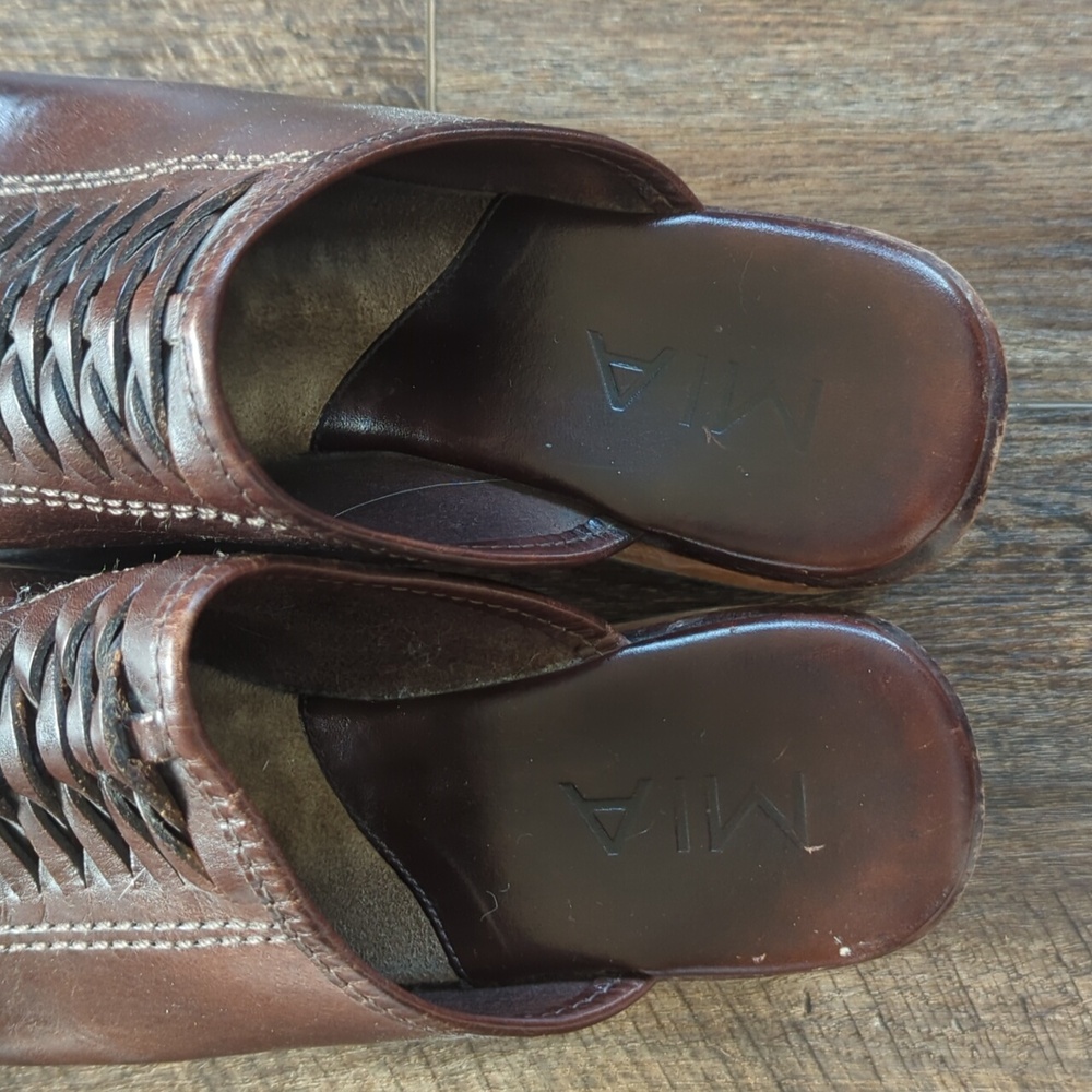 Vintage 90s Mia Clogs